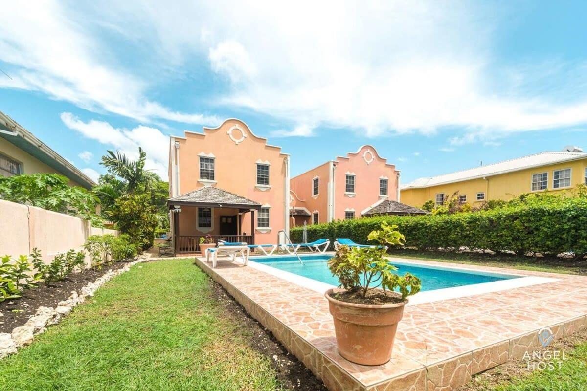 2-Story Townhome With Private Pool, Ideal For Group! 基督教堂市 外观 照片